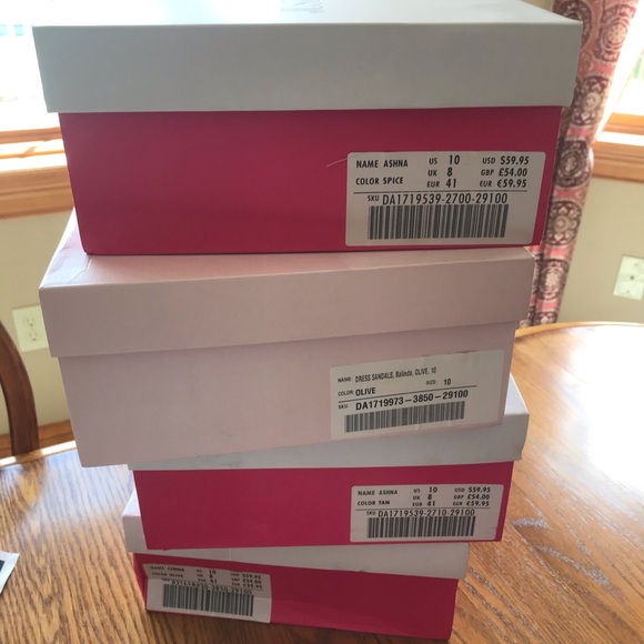 Four pairs of JustFab high heel shoes - Picture 6 of 6